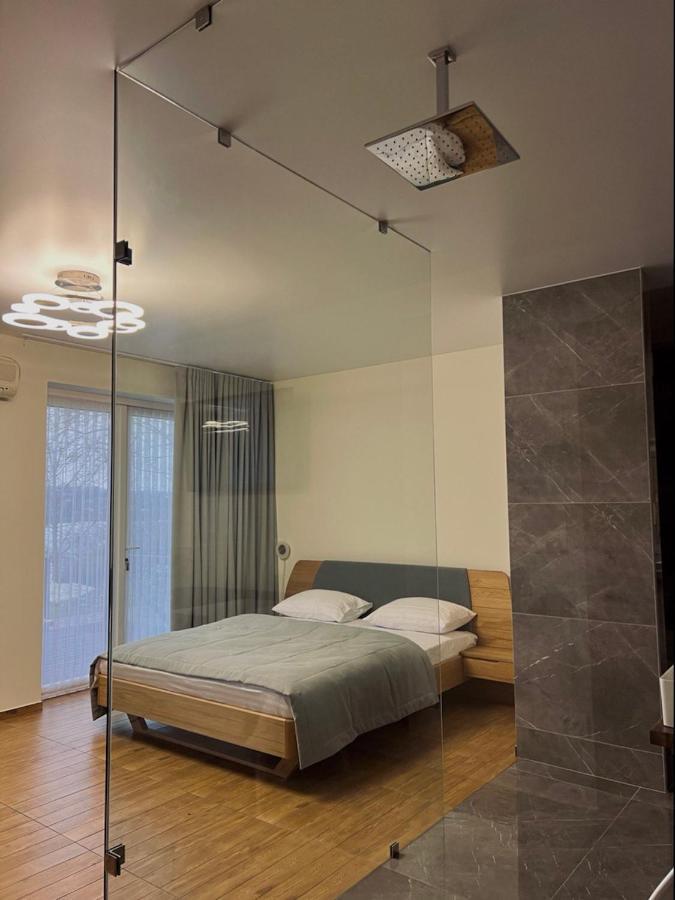 Едем Hotel Berezhany Eksteriør billede